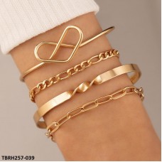 TBRH257 YYE Curved/Heart/Curb Chain 4 Hand Bracelet